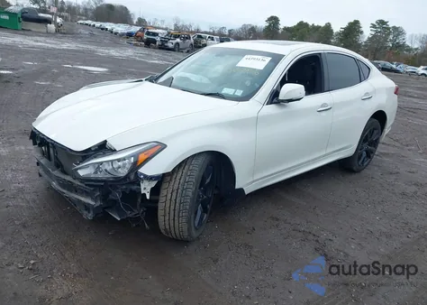 2017 Infiniti Q70 3.7X z USA, uszkodzony, nr VIN JN1BY1AR8HM770801